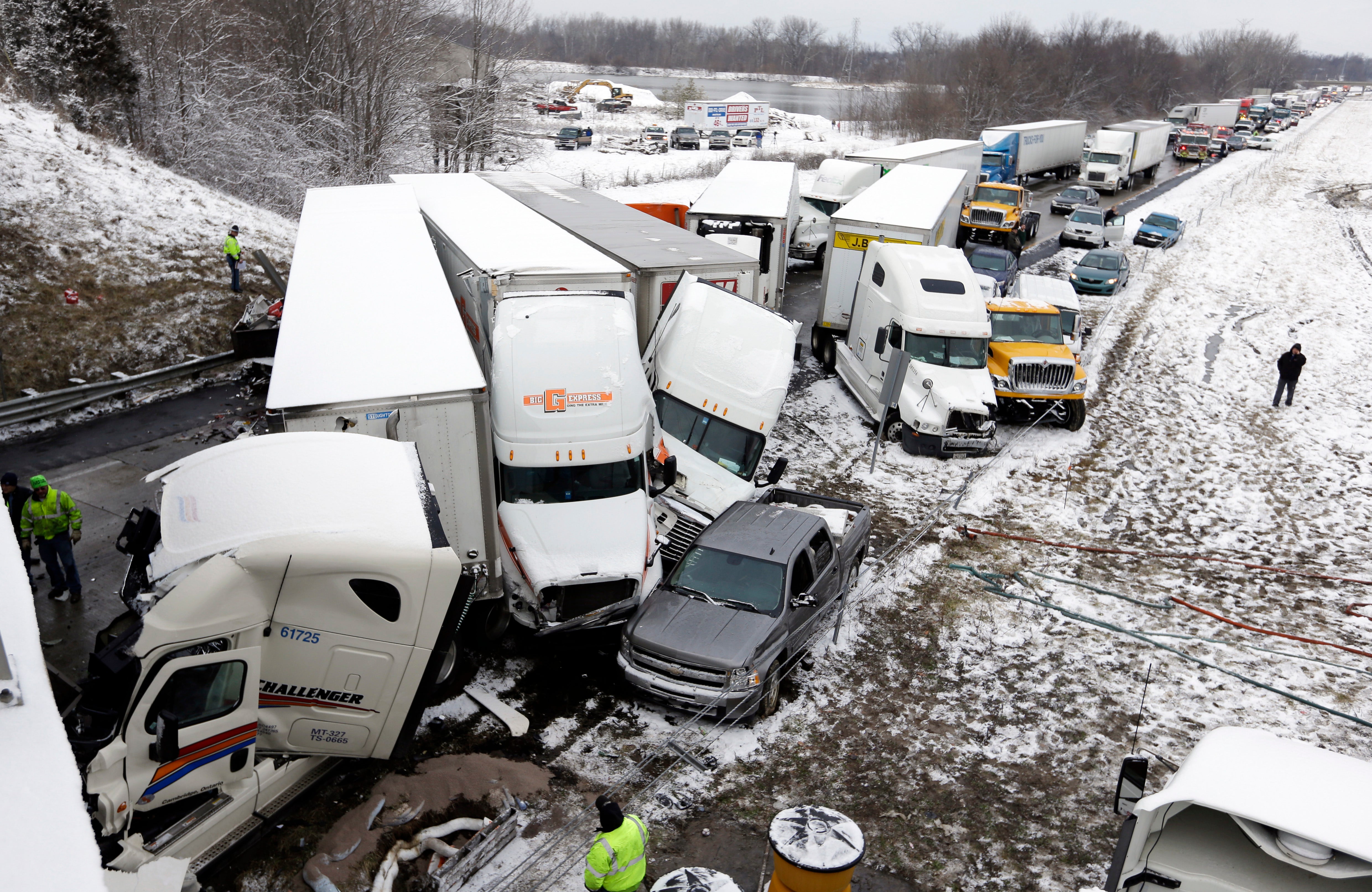 Interstate 70 Pileup_Angu.jpg